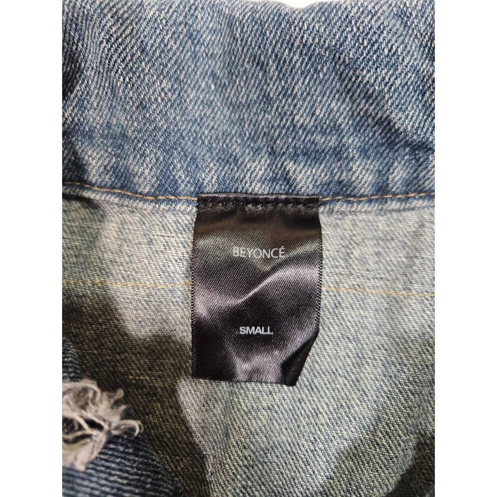 Beyonce' Formation Tour Denim Jacket (2024) Distressed Size Small Made In USA - Picture 4 of 9